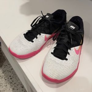 Nike Metcon cross trainers